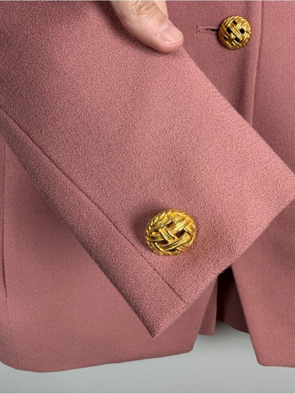 Vintage Christian Dior Pink Gold Skirt Suit Set Career Work Old Money Luxury 12 - Picture 10 of 16